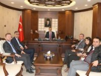 Hakkari Barosu"ndan Vali Akbıyık'a ziyaret
