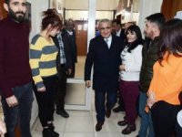 Müdür Gür’den Reng-i Hakkari’ye ziyaret