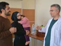 Ameliyat edildi: Burnundan kağıt parçaları çıktı