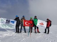 Süphan Dağı zirve tırmanışı