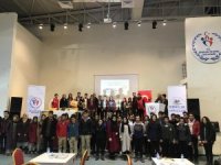 Hakkari’de okullar arası bilgi yarışması yapıldı