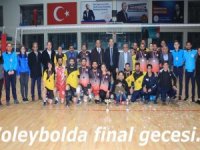 Voleybolda final gecesi...