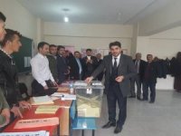 CHP Başkan adayı Koparan oyunu kullandı