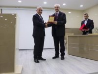 Öğretmen akademi seminerleri sona erdi