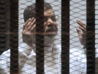 Muhammed Mursi defnedildi