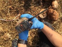 Yola tuzakladığı telsiz düzenekli bomba imha edildi