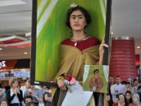 Ünlü ressamların ikonik tabloları sergilendi
