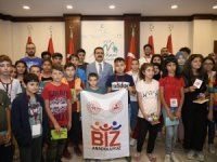 Çankırılı öğrencilerden Vali Akbıyık'a ziyaret