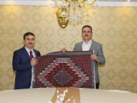 Hakkari Vali Yardımcısı Pala ve kaymakamlara veda yemeği