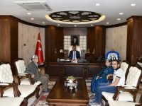 Başarılı valiye vatandaşlardan teşekkür ziyareti
