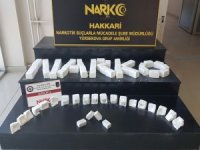 Yüksekova'da 11 kilo, 266 gram eroin ele geçirildi