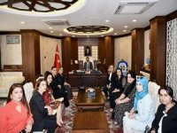 Girişimci kadınlardan Vali Akbıyık'a ziyaret