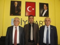 Hakkari İyi partiye toplu katılımlar sürüyor