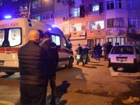 Önce oğlunu, sonra polisi vurdu!
