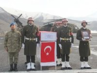Şehit Çabuk, için Hakkari'de tören düzenlendi