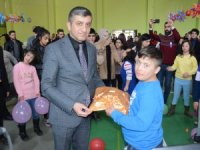 Hakkari “Elimi Tutsan Engelimi Unutsam” Etkinliği