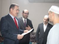 Vali Akbıyık’tan işitme engellileri ziyaret etti