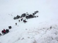 AK Parti’li başkandan yürek yakan çığ ağıdı