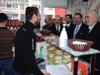 Ak Parti Heyeti Esnafı Ziyaret Etti
