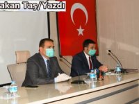 HAKKARİ VALİSİNE ALKIŞ!