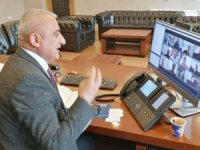 Müdür Gür, telekonferansla toplantı yaptı