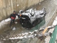 Hakkari’de trafik kazası 5 yaralı