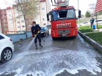 Onlar canla başla görev yapan itfaiyeciler