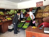 Zabıta ekipleri tedbirleri elden bırakmıyor