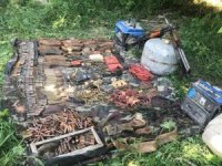 Yüksekova kırsalında mühimmat ele geçirildi
