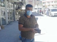 Bulduğu para dolu cüzdanı sahibine teslim etti