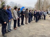 Ak Parti heyeti İran sınırında