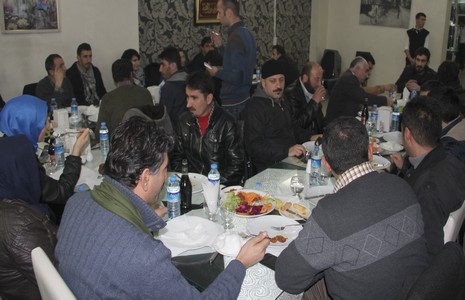 hakkarili-ulusal-ve-yerel-gazeteciler-1.jpg hakkarili-ulusal-ve-yerel-gazeteciler-1.jpg