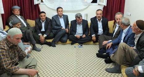 irak-heyeti-1.jpg irak-heyeti-1.jpg