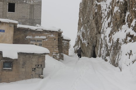kar-yol-11.jpg kar-yol-11.jpg