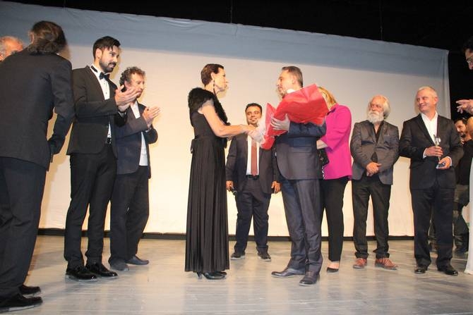 Hakkari’de halaylı gala galerisi resim 17