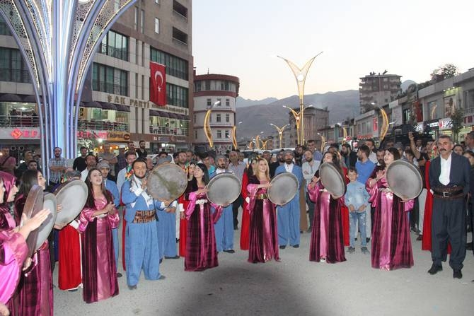 Hakkari’de halaylı gala galerisi resim 30