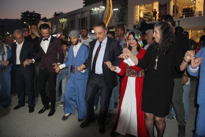 Hakkari’de halaylı gala galerisi resim 33