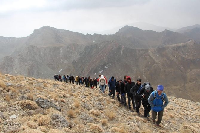 CİSAD dağcıları 3764 metre Karadağa zirve yaptı galerisi resim 7