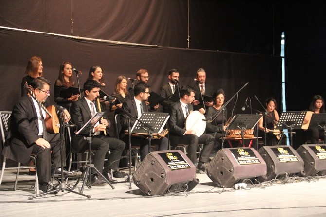 Omar Türk Müziği Hakkari’de konser verdi galerisi resim 11