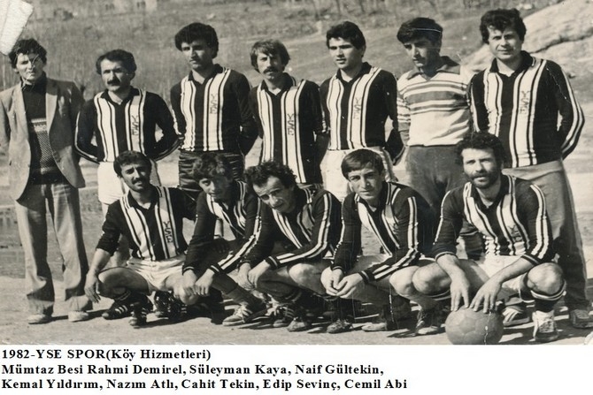 Hakkâri futbolunda eski kareler… galerisi resim 9