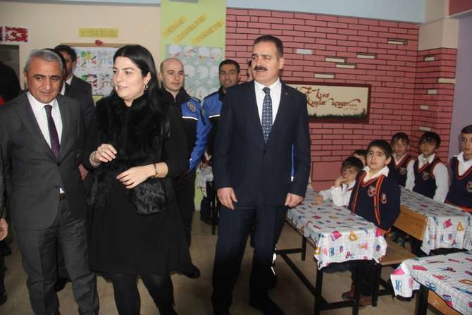 İstanbul'dan Hakkari'ye gönül köprüsü galerisi resim 2