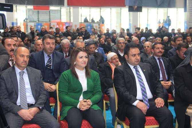 Ak Parti tanıtım toplantısına 5 bin kişi katıldı galerisi resim 57