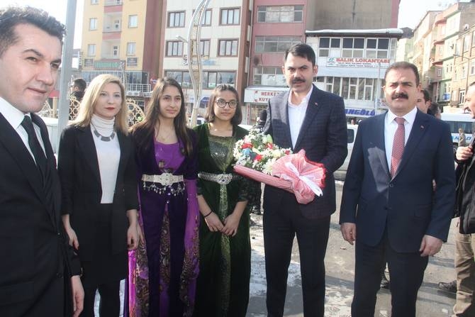 Bakan Kurum Hakkari'de galerisi resim 1