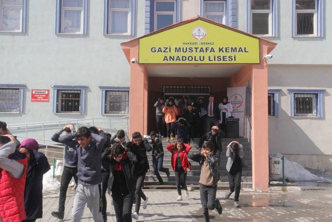Gazi Mustafa Kemal Anadolu Lisesi galerisi resim 3