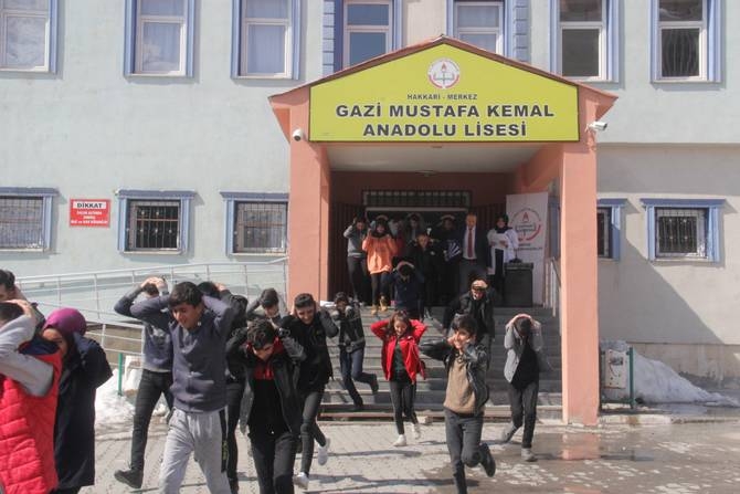 Gazi Mustafa Kemal Anadolu Lisesi galerisi resim 3
