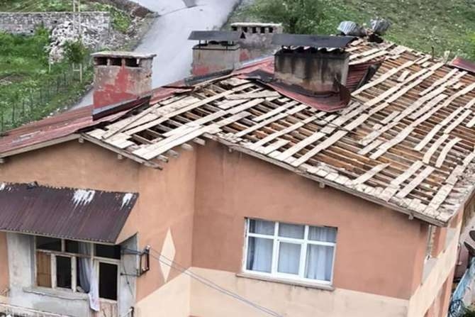 Hakkari'de fırtına dehşeti yaşandı galerisi resim 14