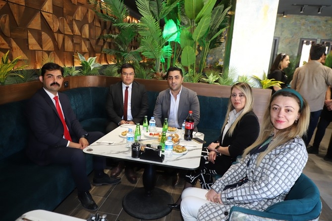 Hakkari’de Ahqam Lounge’ye görkemli açılış galerisi resim 6