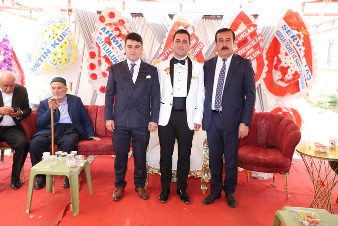 Seyitoğlu ailesinin mutlu günü galerisi resim 14