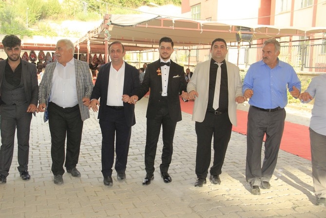 Seyitoğlu ailesi düğün töreni galerisi resim 19