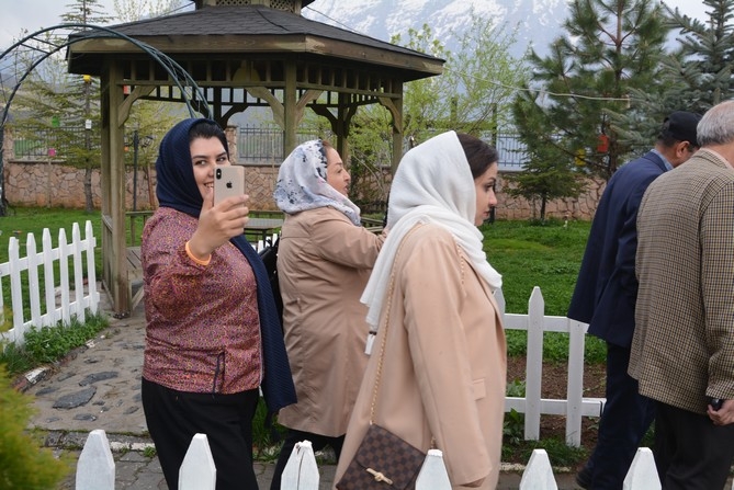 İranlı turistler Hakkari'de galerisi resim 5
